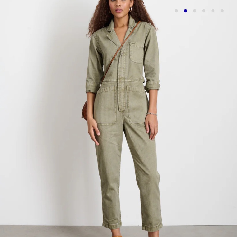 Standard Zip Jumpsuit in Herringbone. 
Vintage olive. Size small. NWT